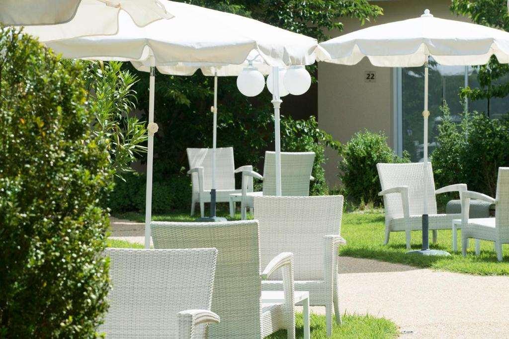 Logis Auberge Bienvenue Doué-la-Fontaine Restaurang bild
