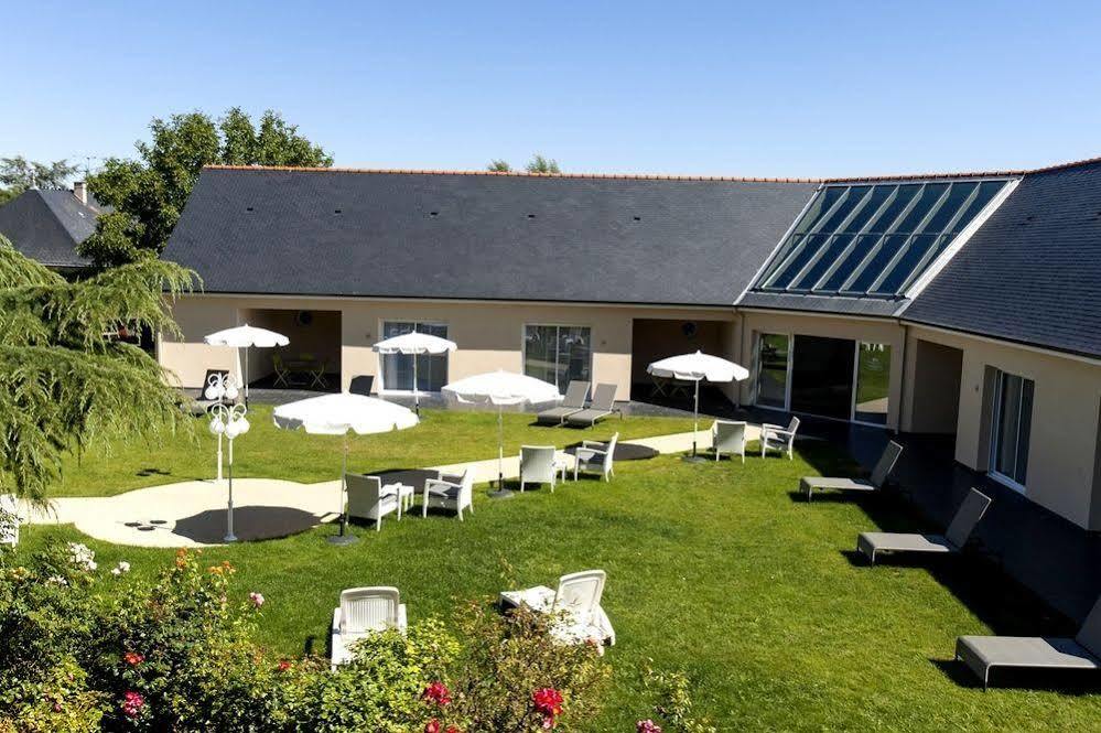 Logis Auberge Bienvenue Doué-la-Fontaine Exteriör bild